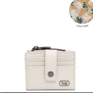 Lug Hurdle Wallet. Pebble Satin Luxe. NWT